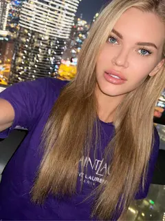 Agata escort in Moscow