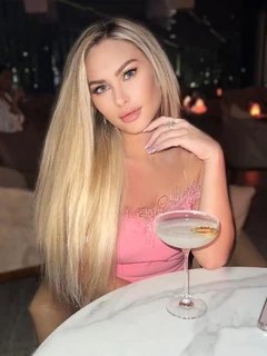Aksena escort in Moscow