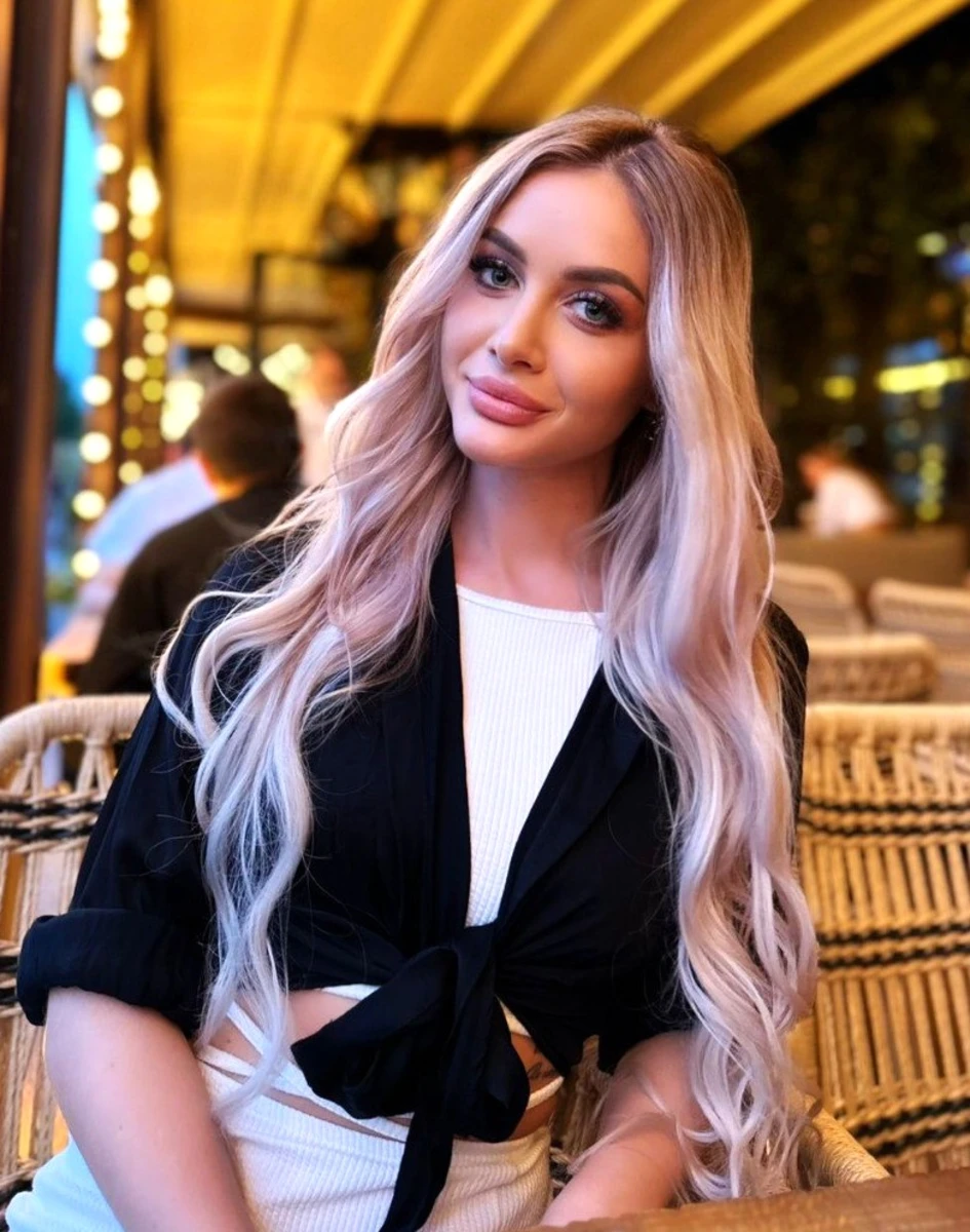 Aleksandra escort in Moscow