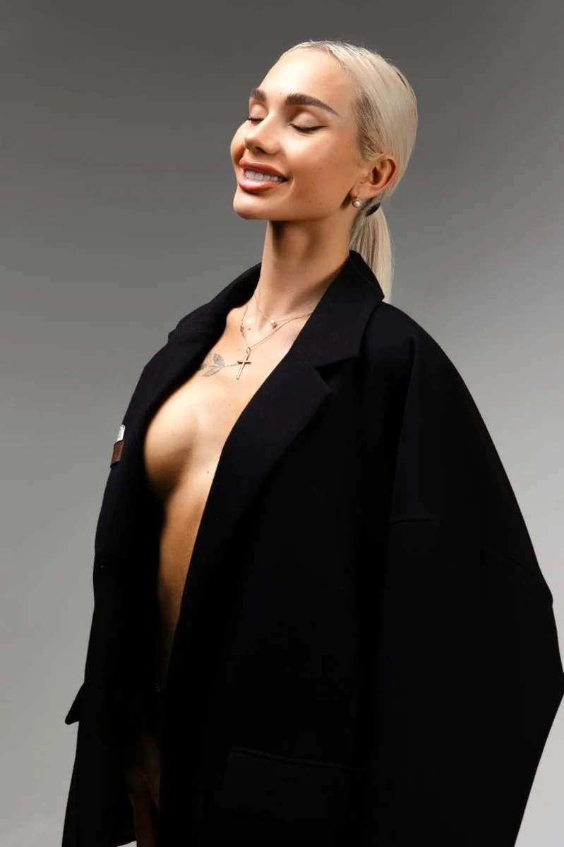 Alice escort in Moscow