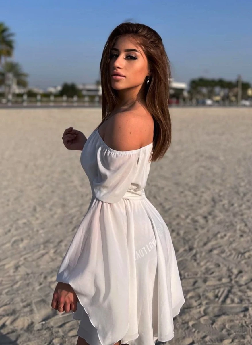 Alisa escort in Moscow