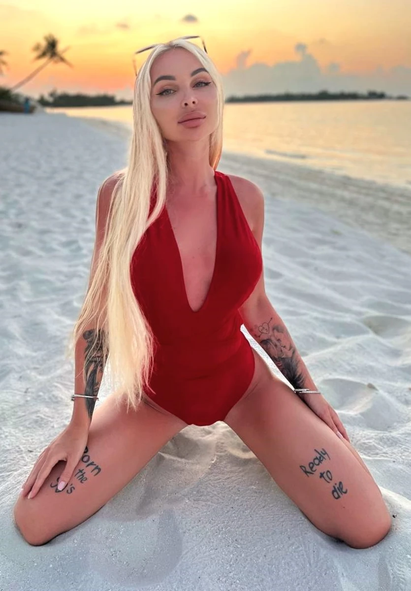 Alisa escort in Moscow