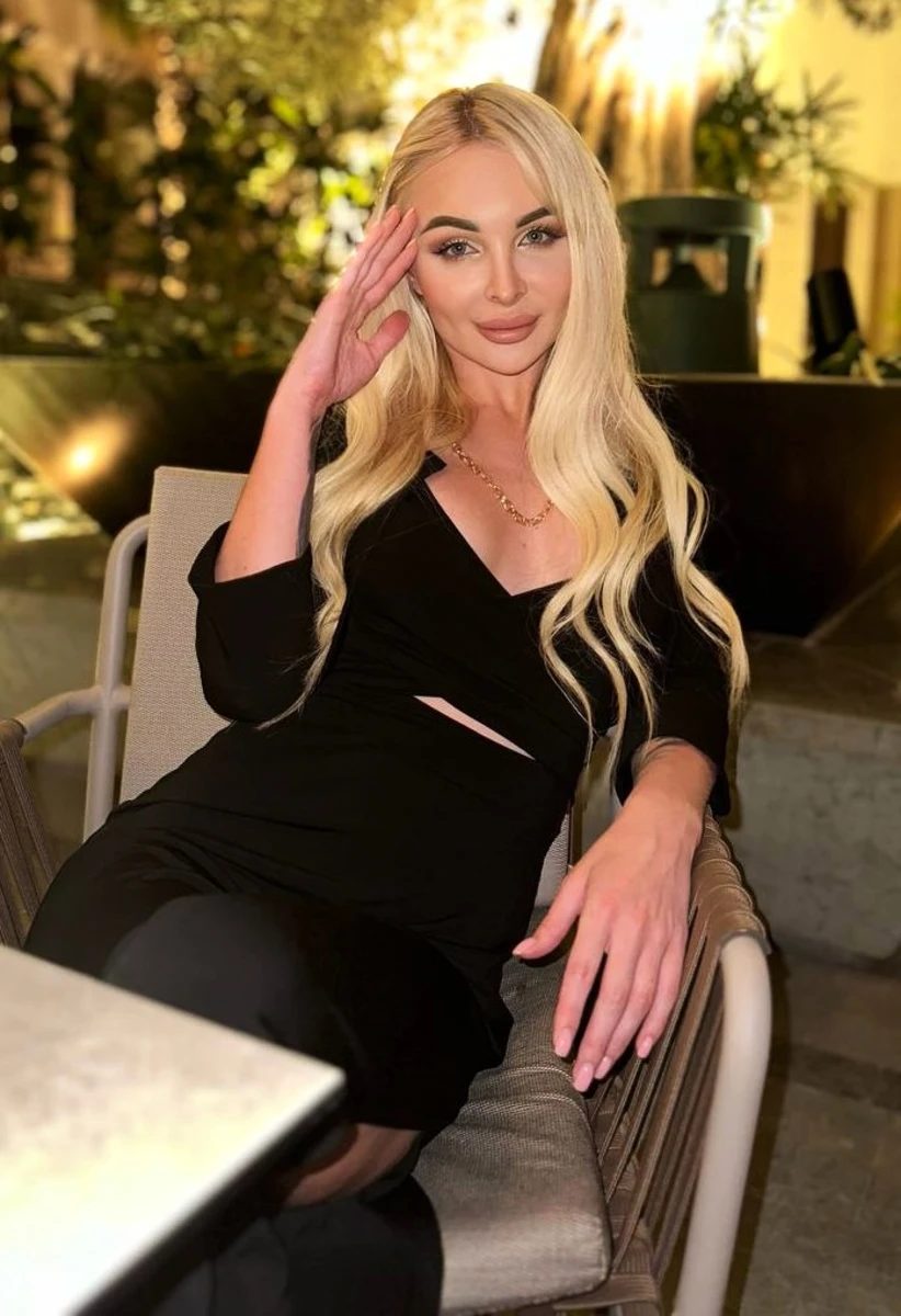 Alisa escort in Moscow