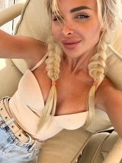 Alisa escort in Moscow