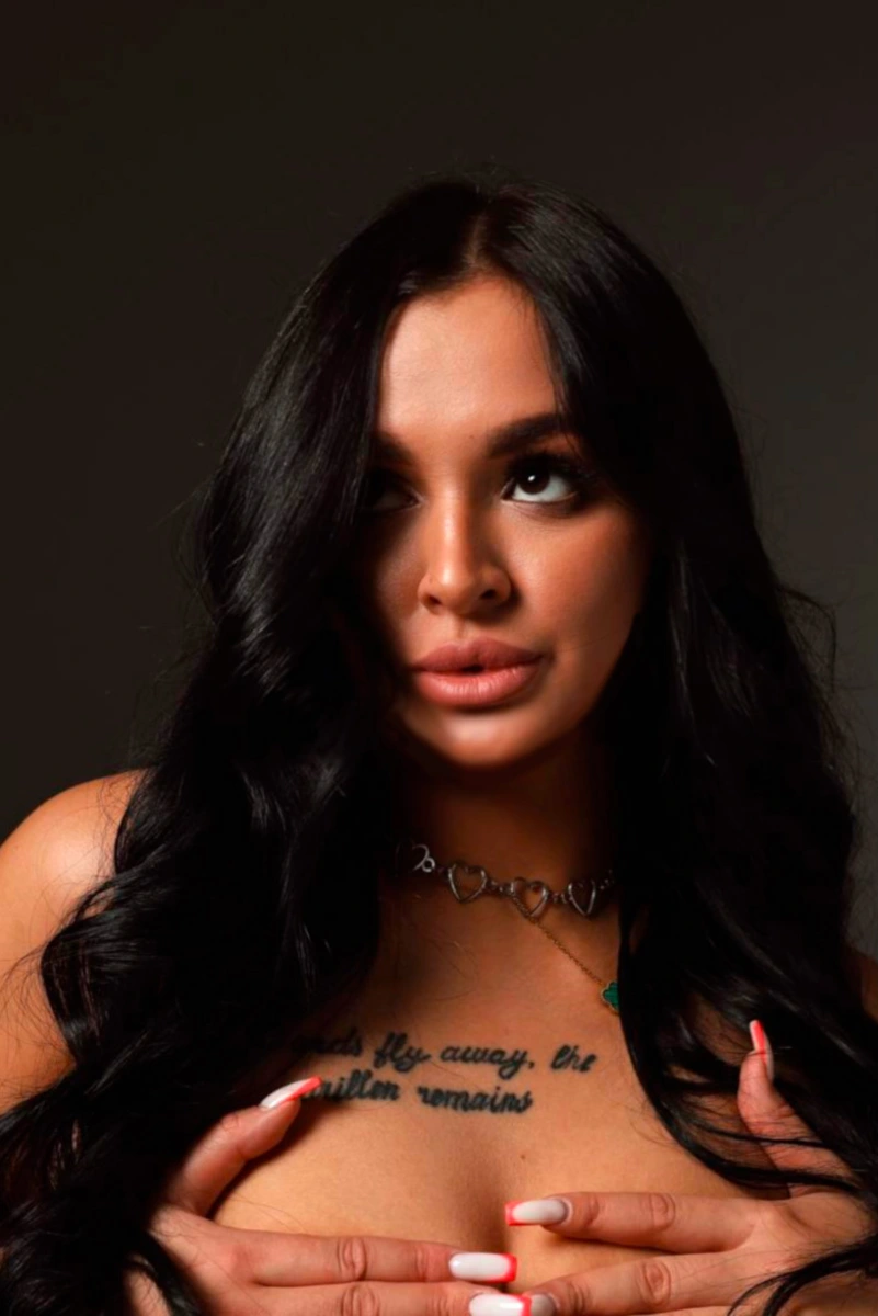 Alsu escort in Moscow