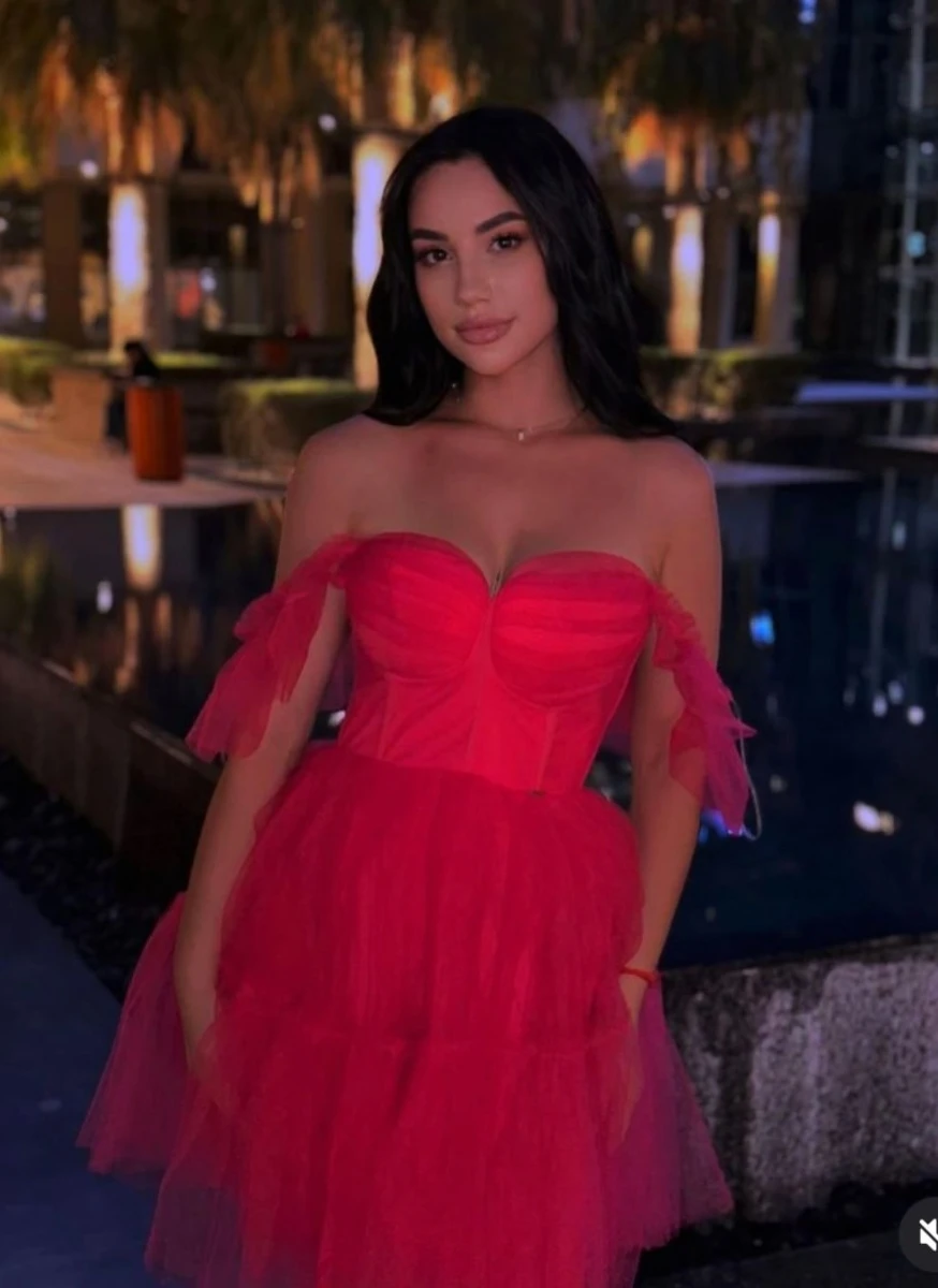 Anna escort in Moscow
