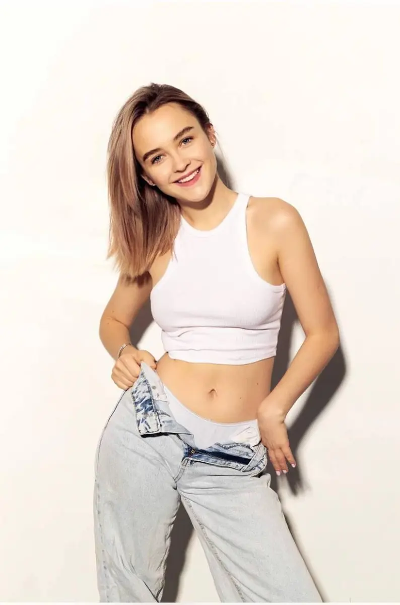 Anna escort in Moscow