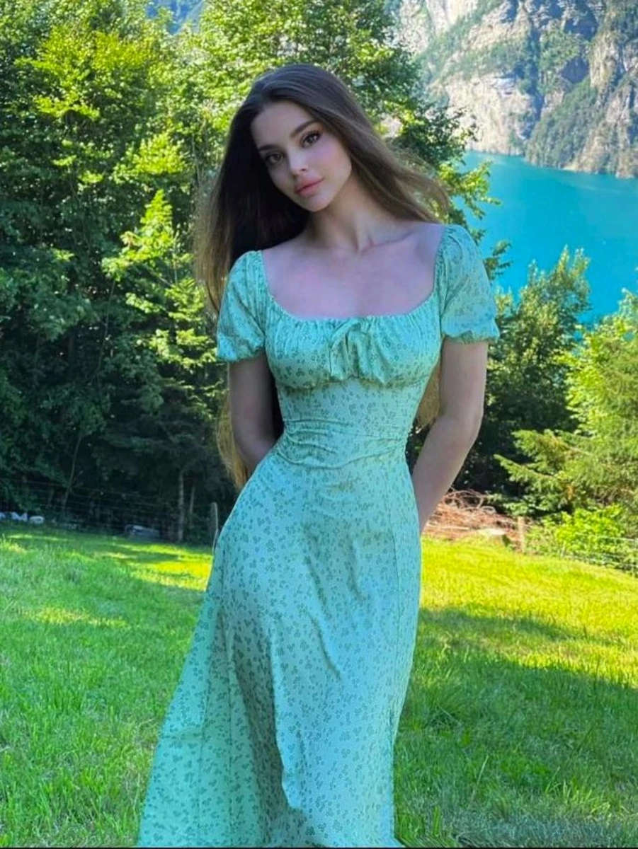 Assol escort in Moscow