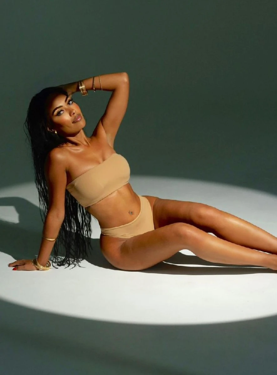 Cassie escort in Moscow