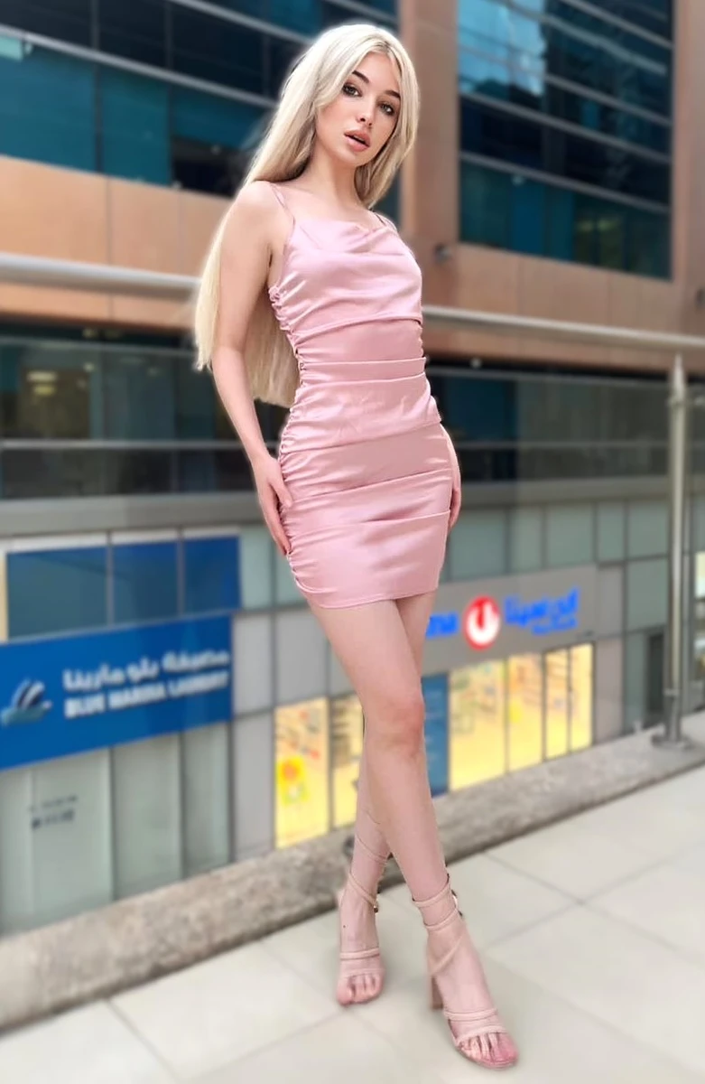 Claire escort in Moscow