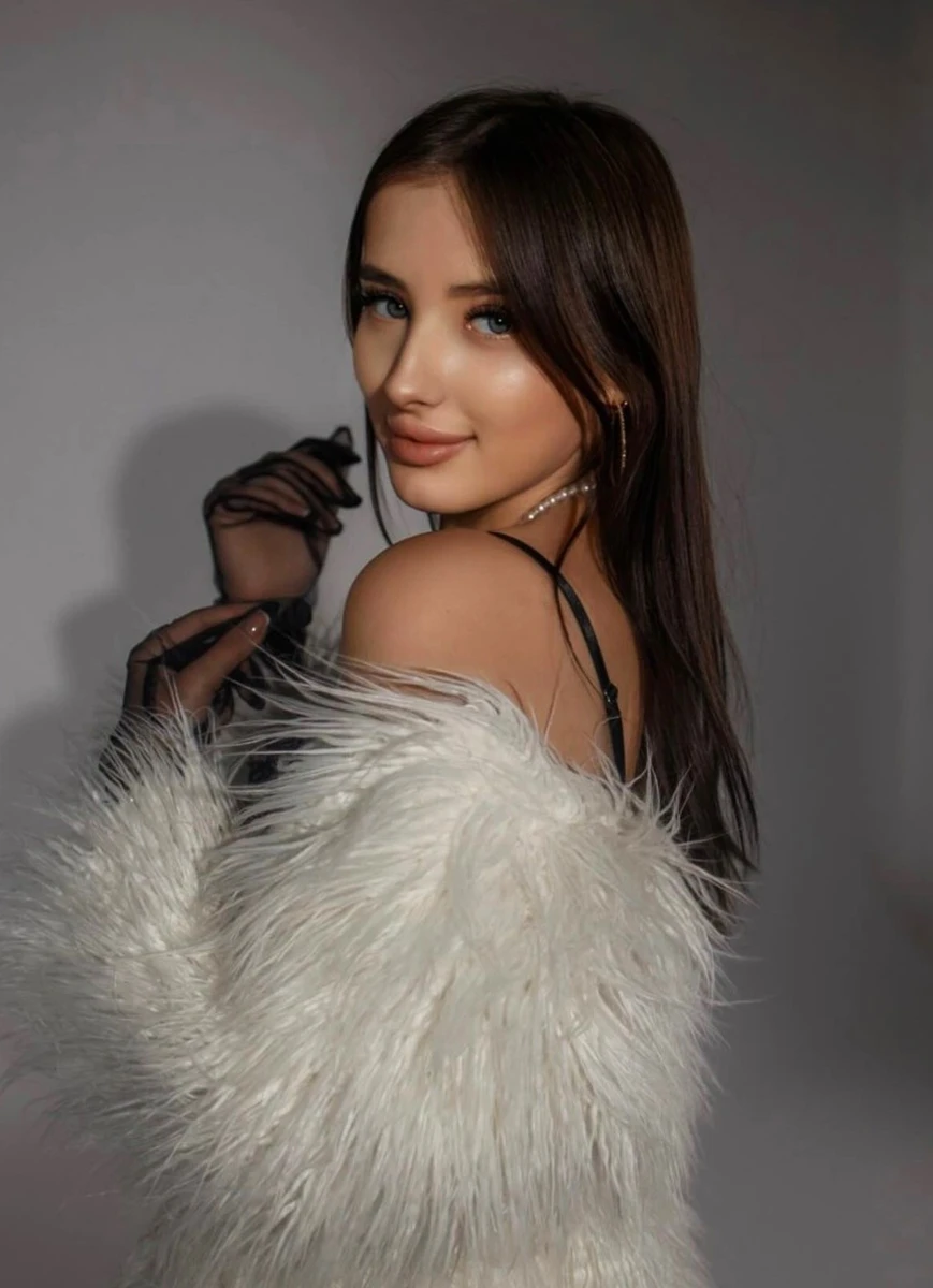 Darina escort in Moscow