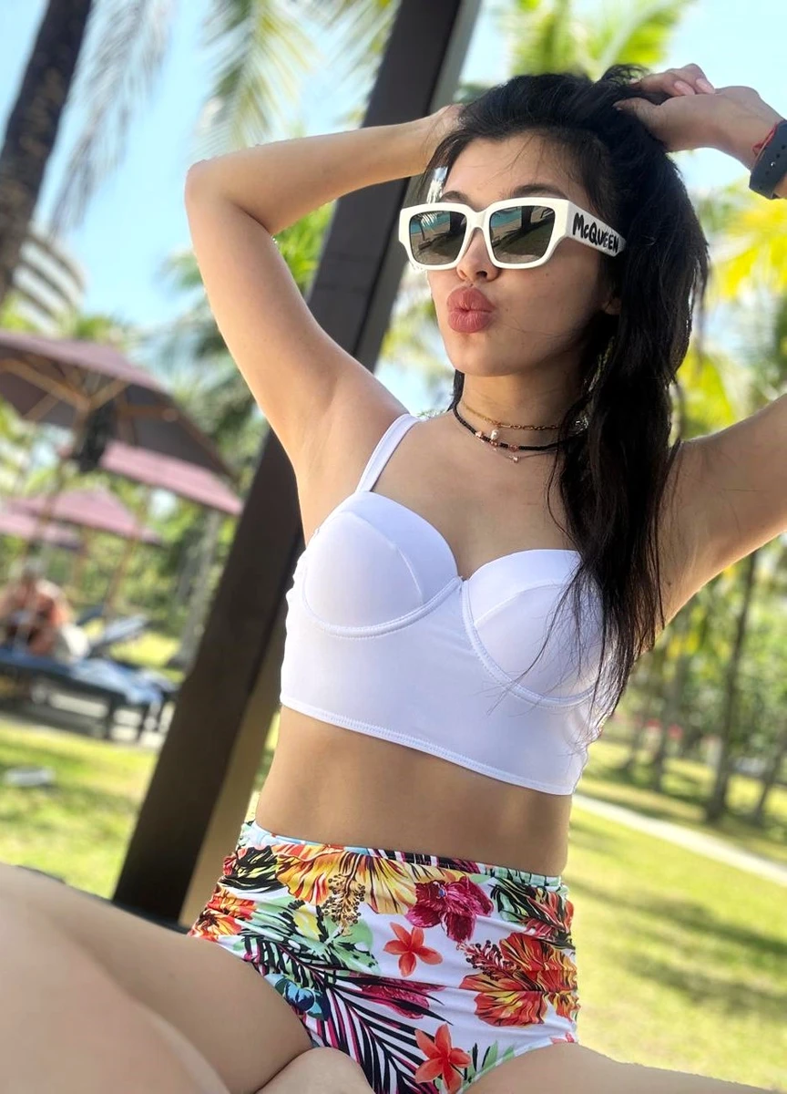 Dariya escort in Moscow