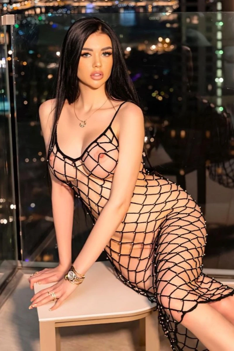 Emilia escort in Moscow