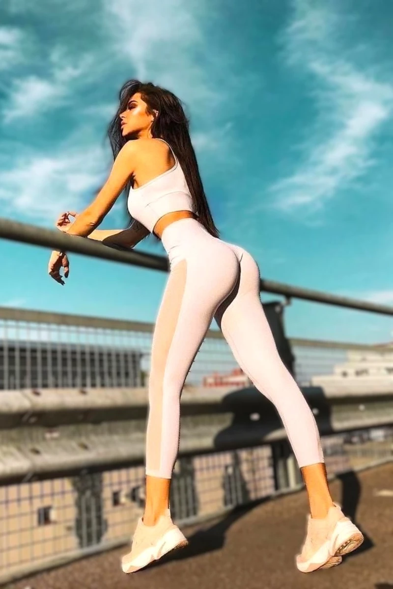Emilia escort in Moscow