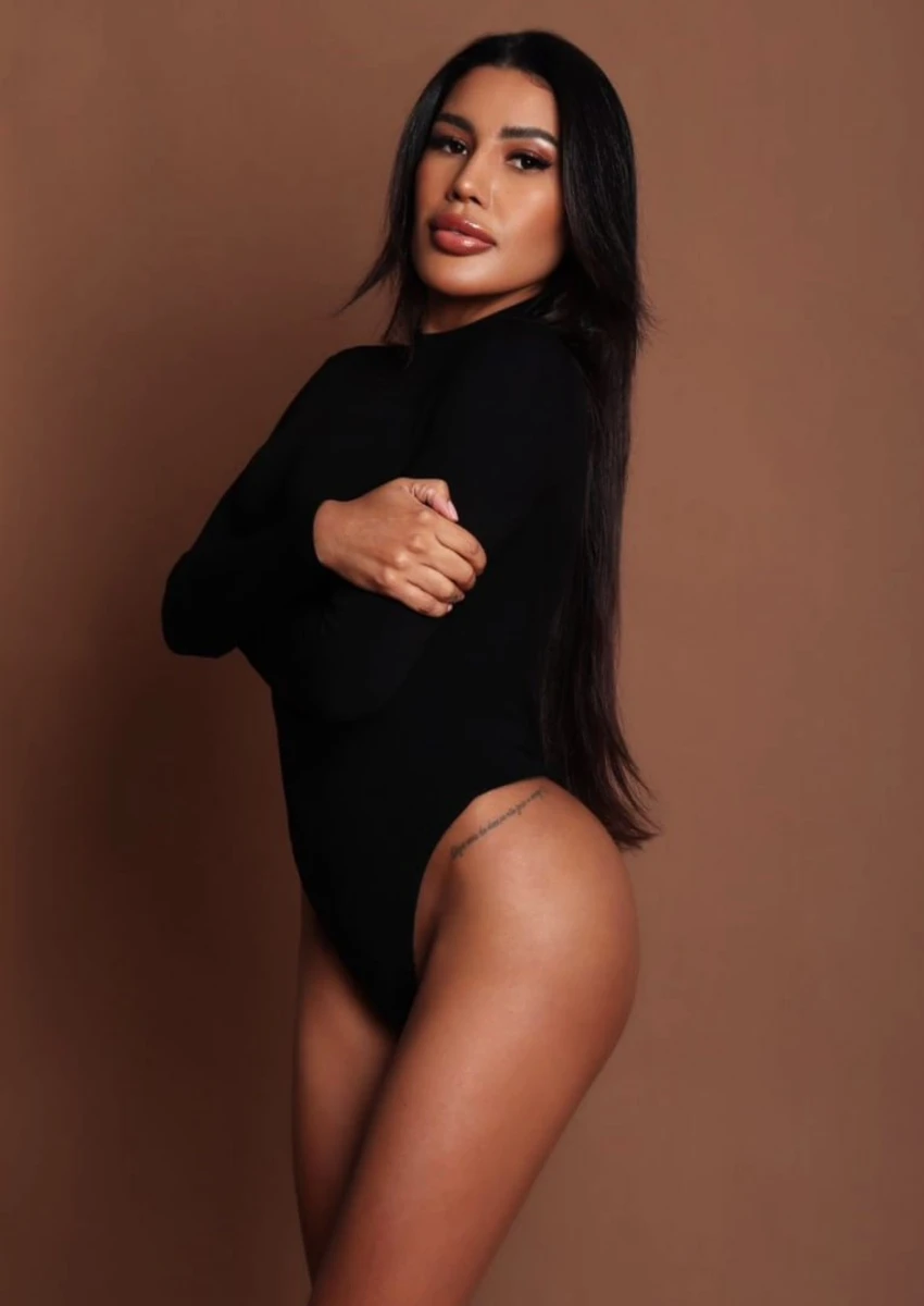 Gabriela escort in Moscow