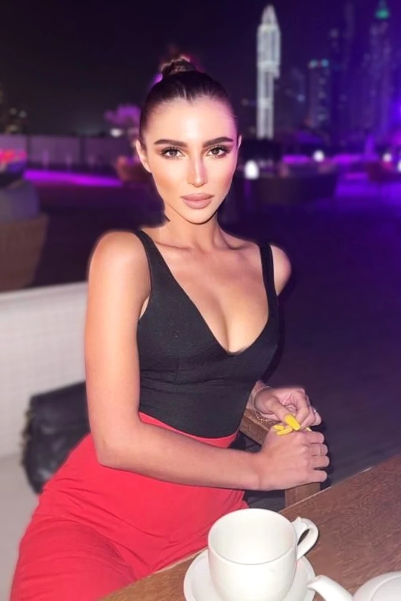 Gina escort in Moscow