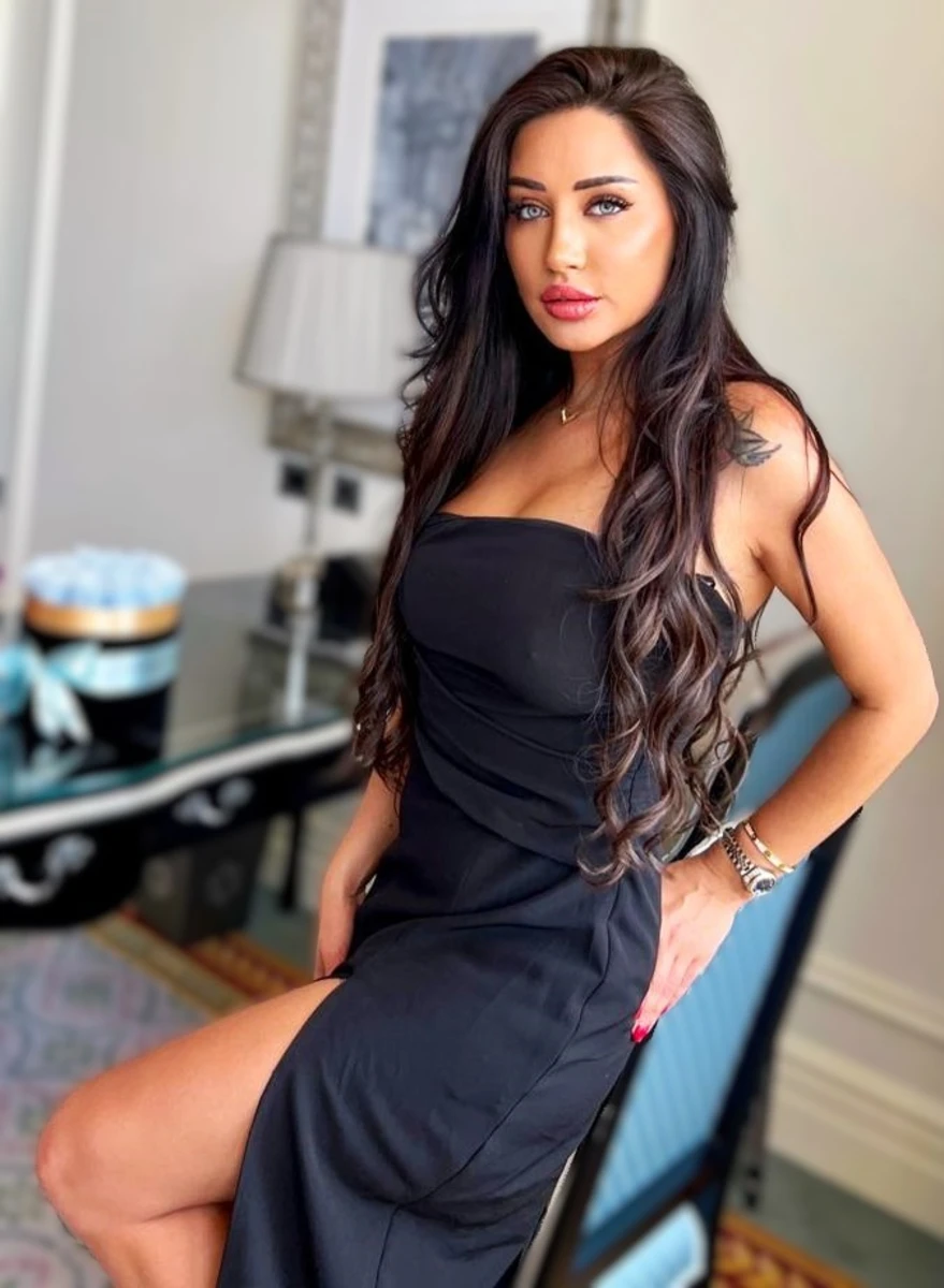 Gloria escort in Moscow