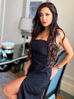 Gloria escort in Moscow