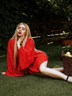 Inessa escort in Moscow