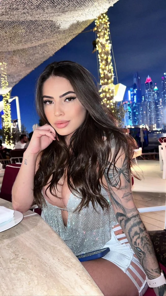 Loren escort in Moscow