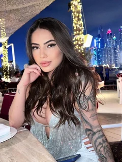 Loren escort in Moscow