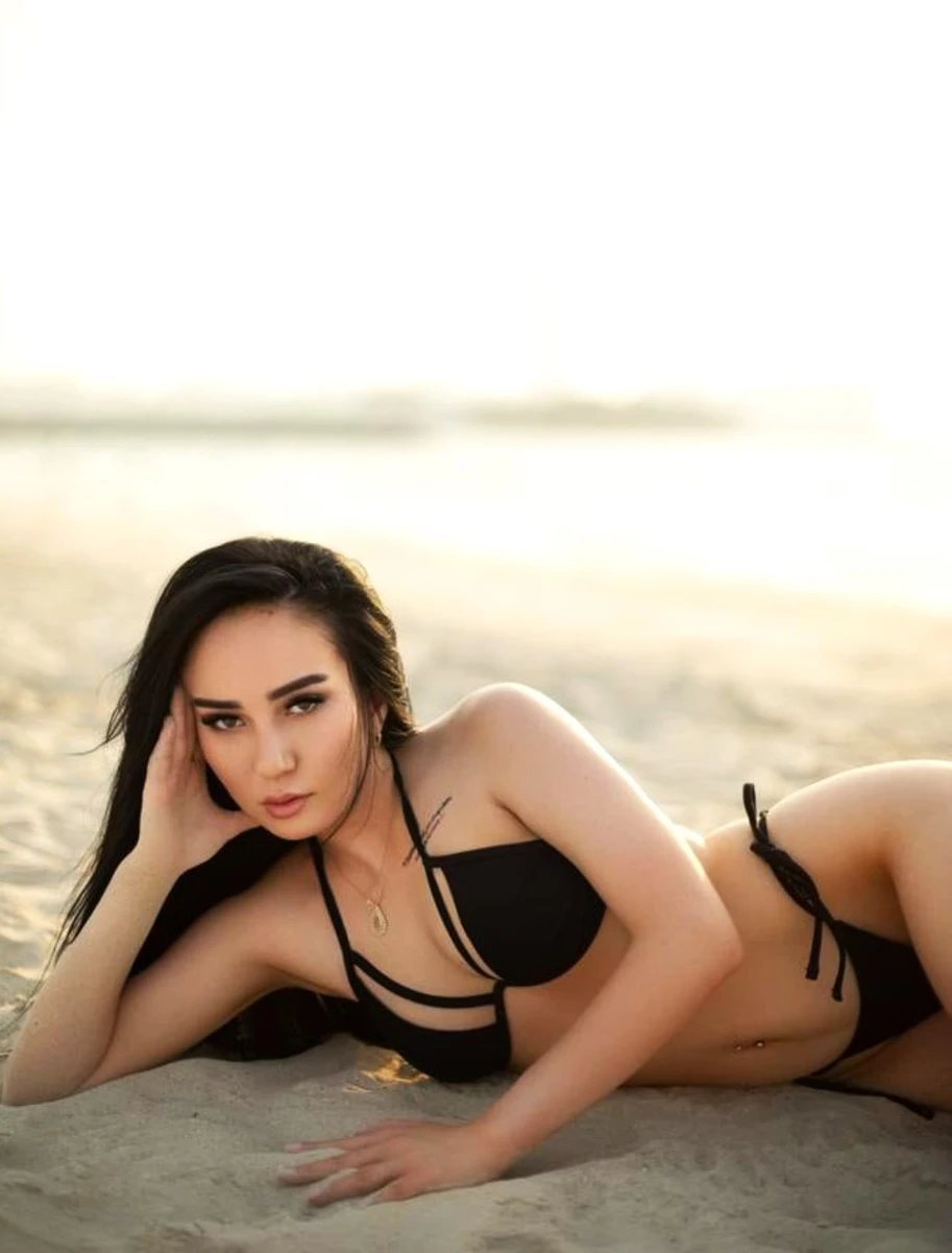 Malika escort in Moscow