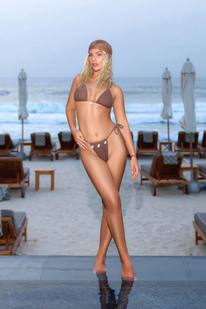 Maria escort in Moscow
