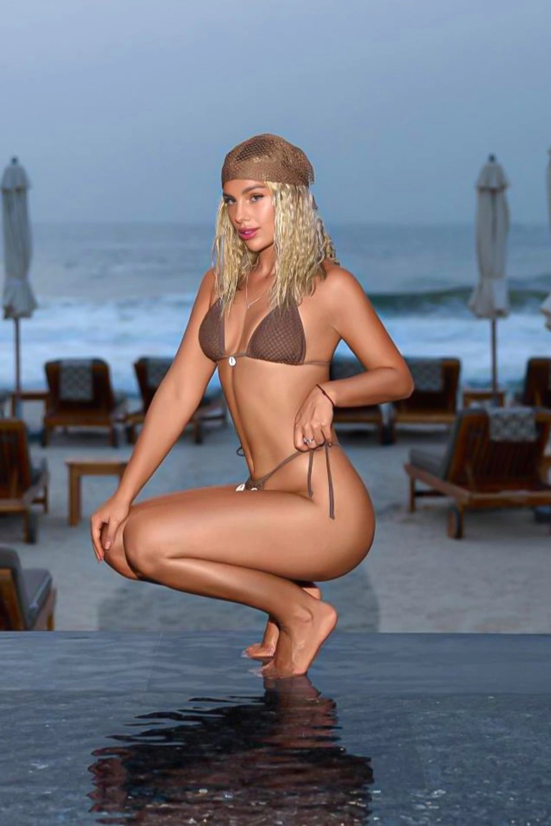 Maria escort in Moscow