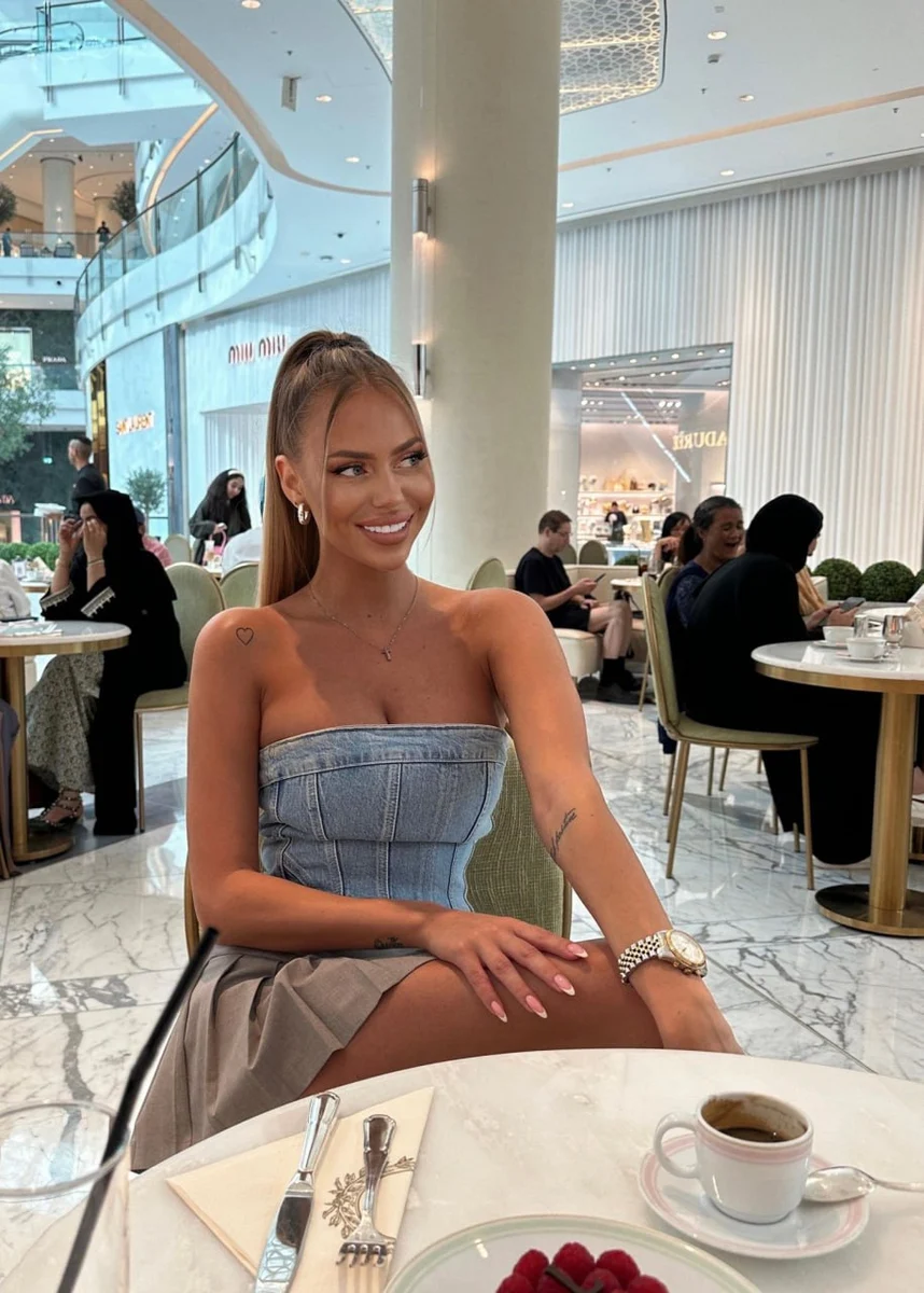 Maria escort in Moscow