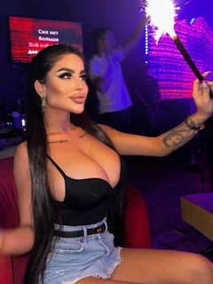 Mariam escort in Moscow