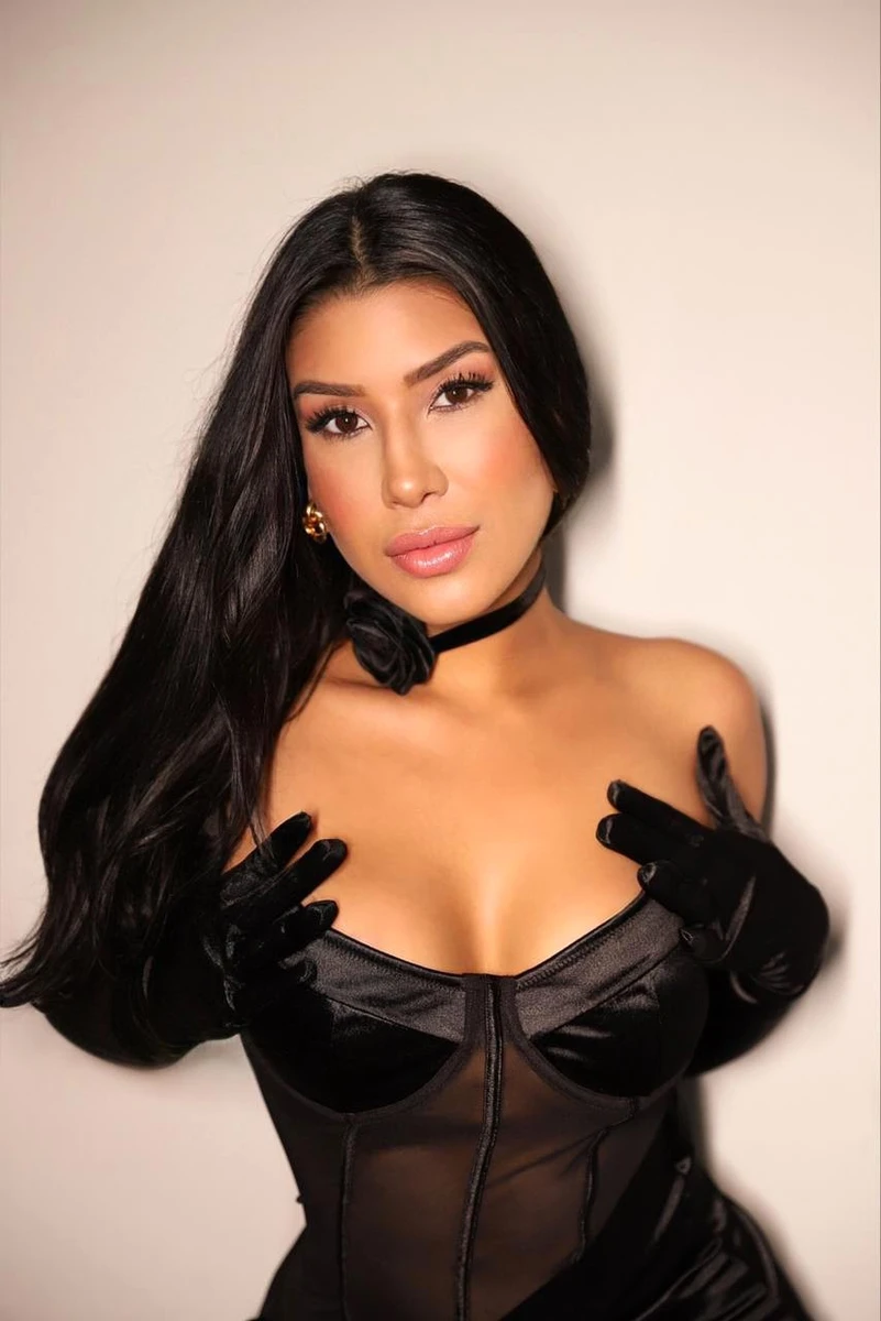 Mel escort in Moscow
