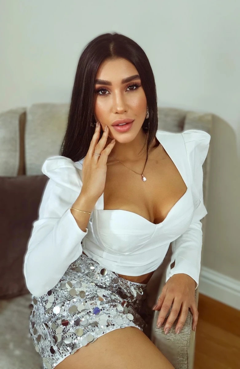 Mel escort in Moscow