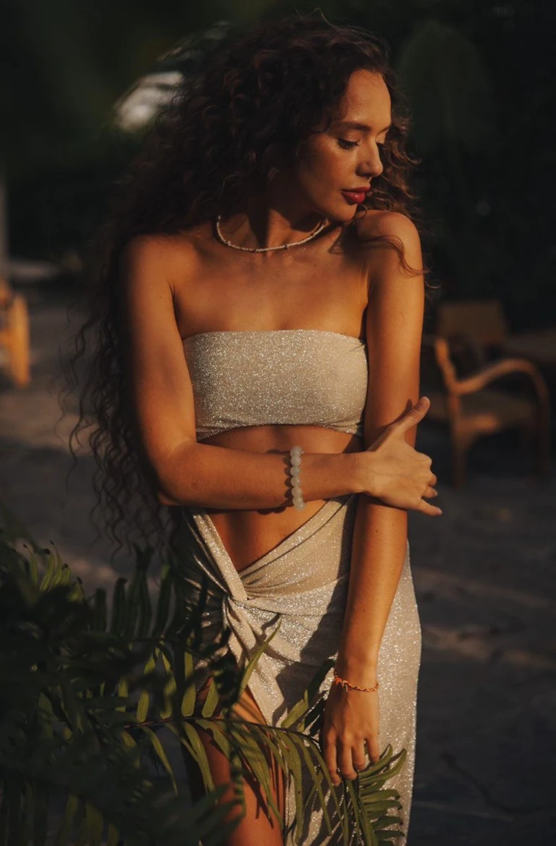 Montana escort in Moscow