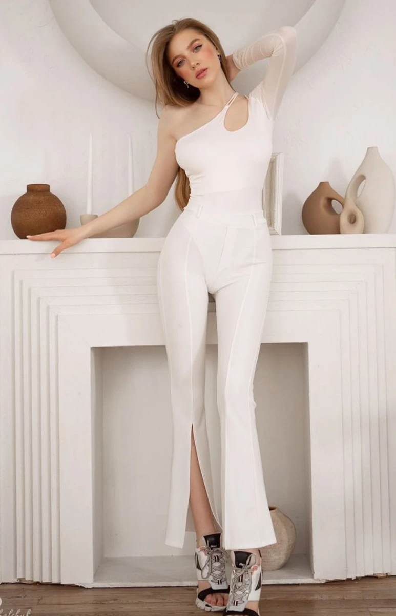 Olga escort in Moscow