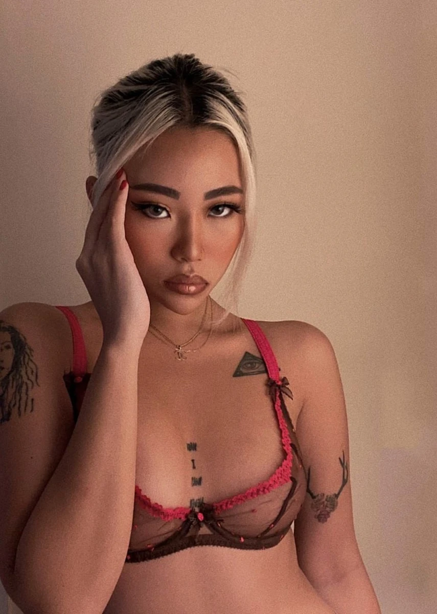 Rosie escort in Moscow