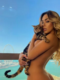 Stepphie escort in Moscow