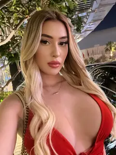 Sylvie escort in Moscow