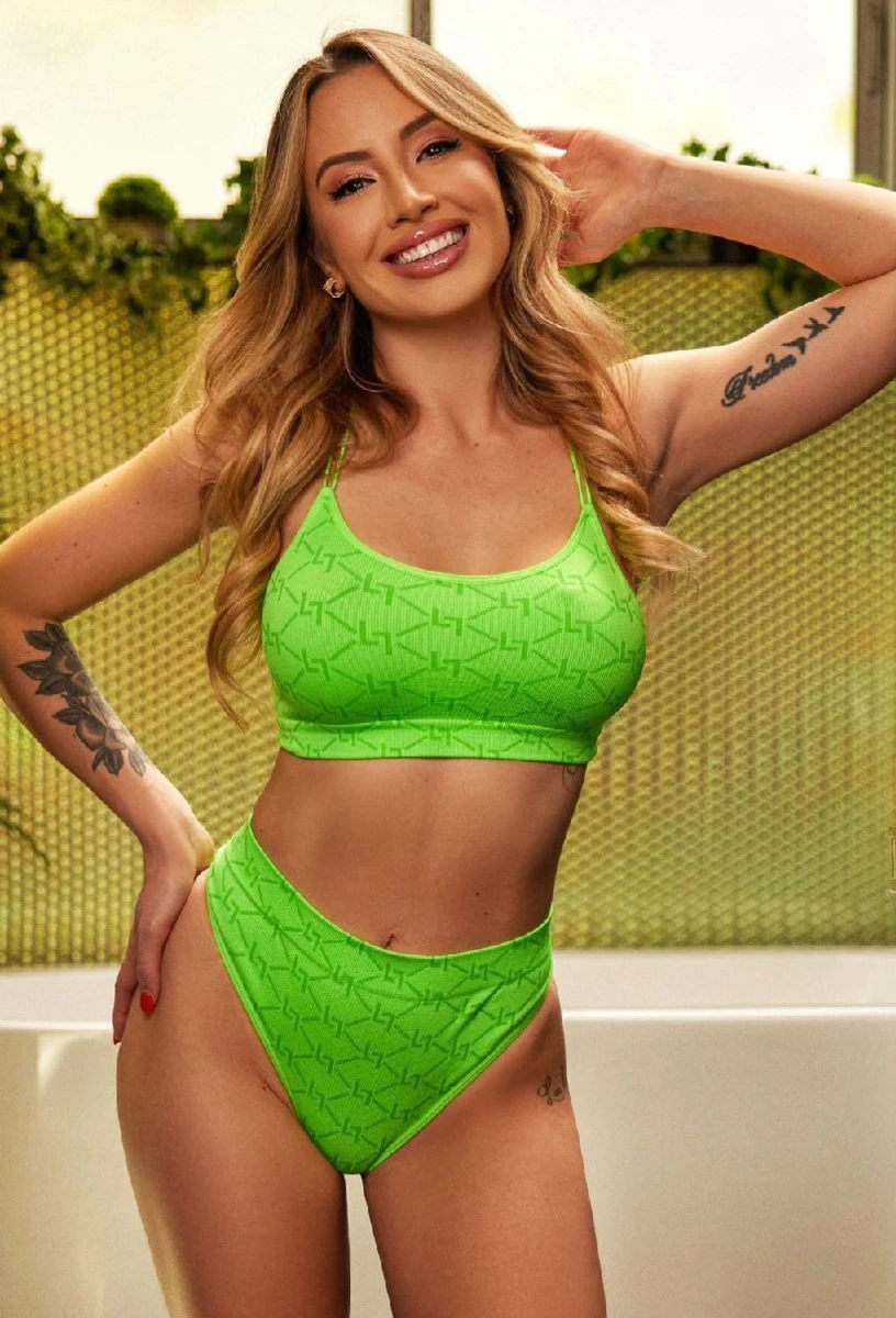 Vicky escort in Moscow