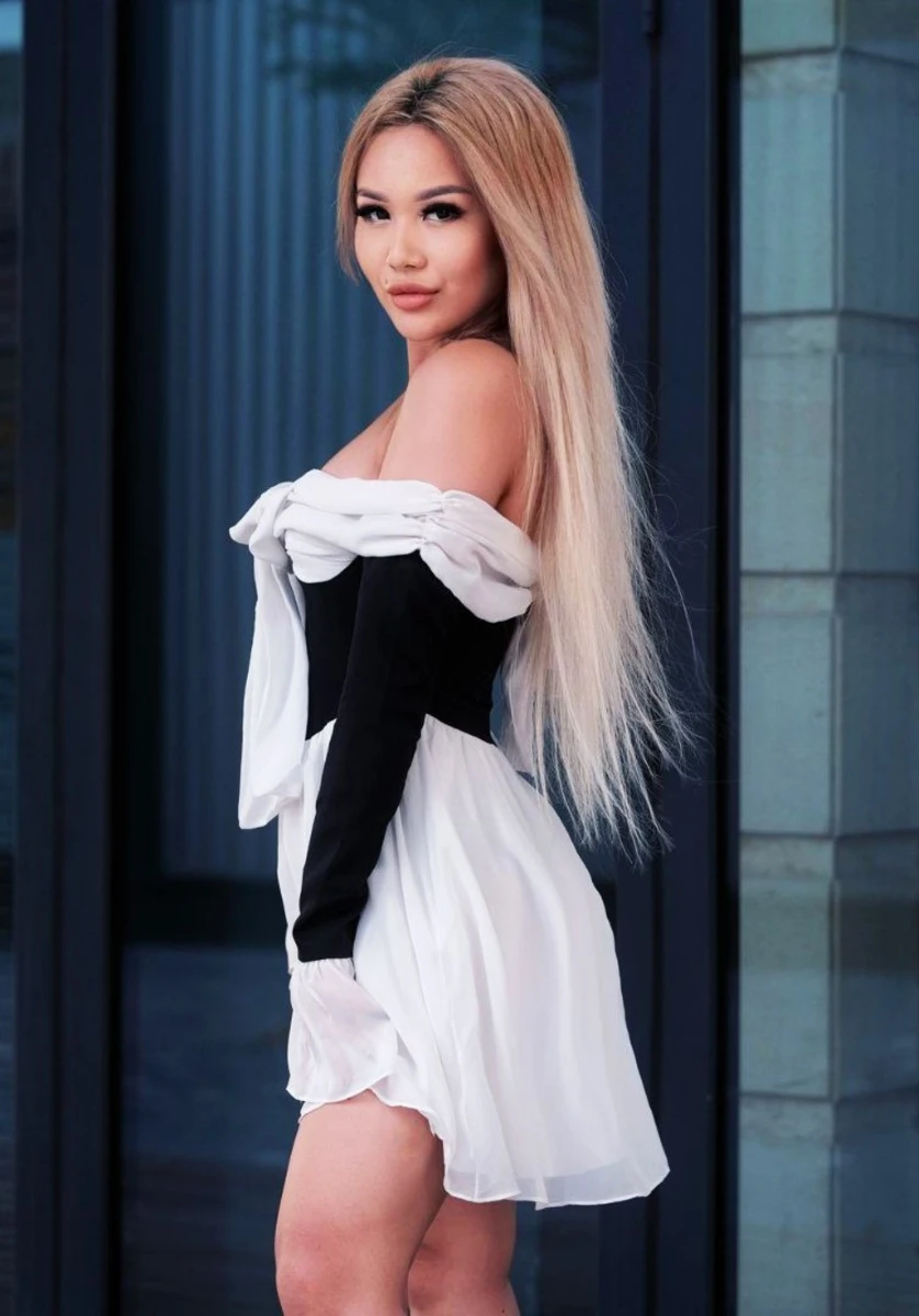 Vikky escort in Moscow