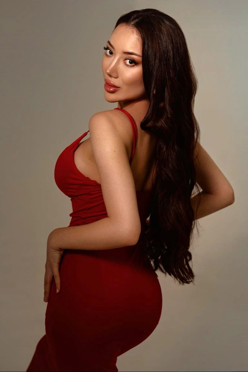 Violetta escort in Moscow